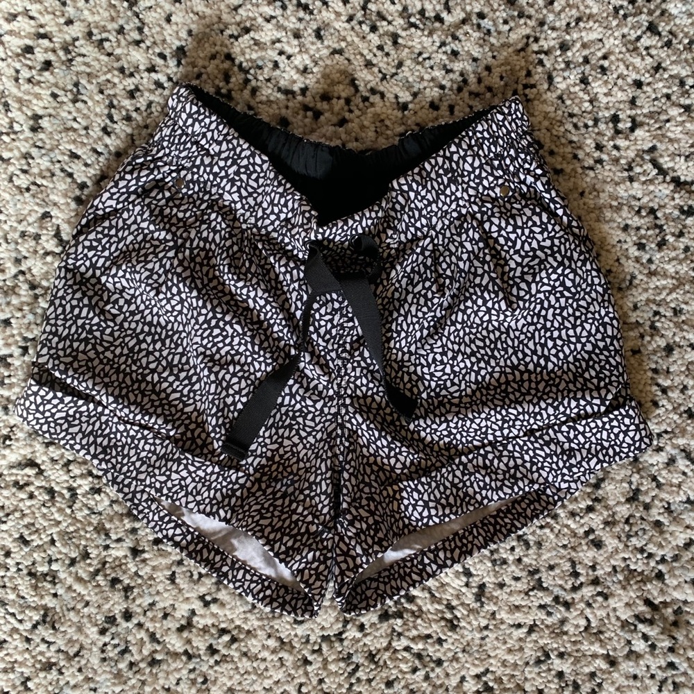 lululemon athletica Monochrome Patterned Shorts